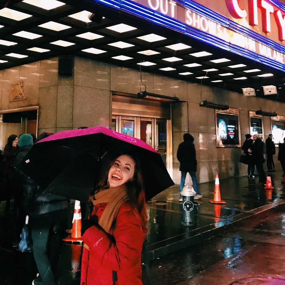 Meet your Posher, Afton